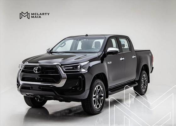 TOYOTA HILUX 2.8 D-4D TURBO DIESEL CD SRV 4X4 AUTOMÁTICO